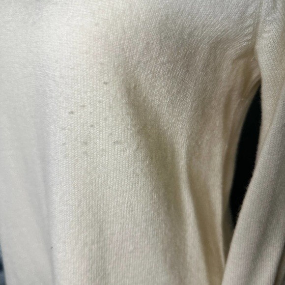 Joie Amalyn Cashmere Blend  Cold Shoulder Sweater Size Small - Picture 5 of 9